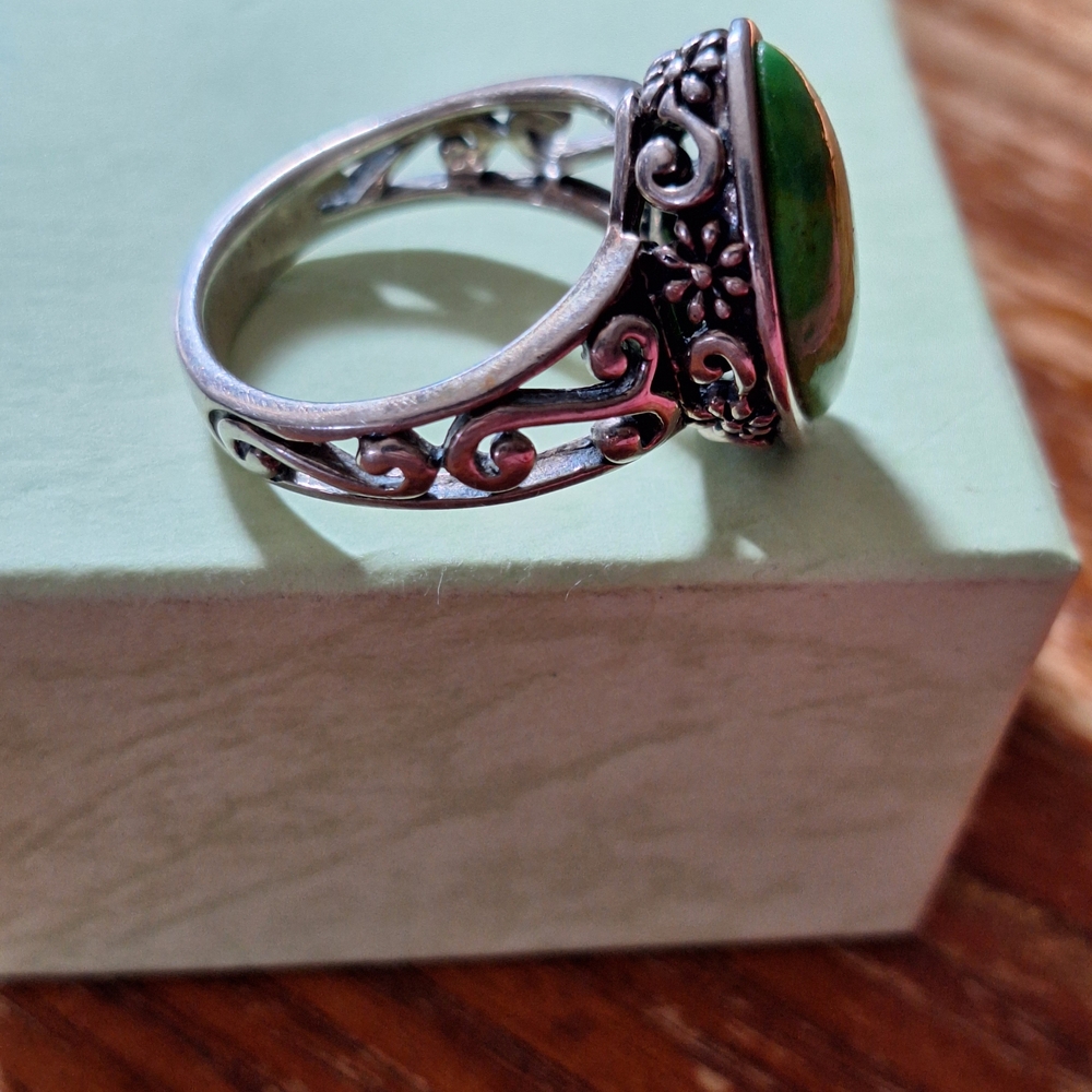 Barse Thai Green Turquoise & Silver Ring - Picture 3 of 11